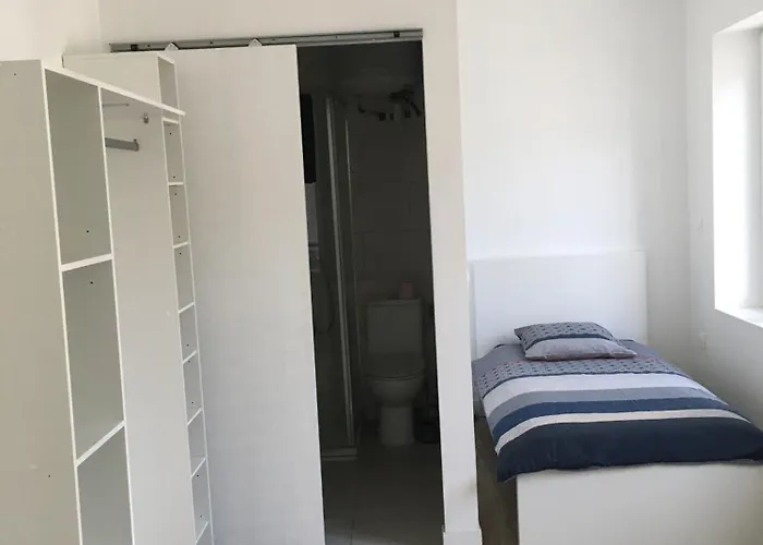Joli Studio Meuble Tres Calme 15Mn Des Plages Et Wifi Gratuit